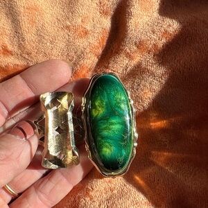 Vintage Elegant Green and Gold lipstick mirror attachment
